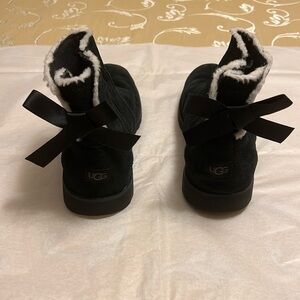 Ugh Boots Girls Size 3